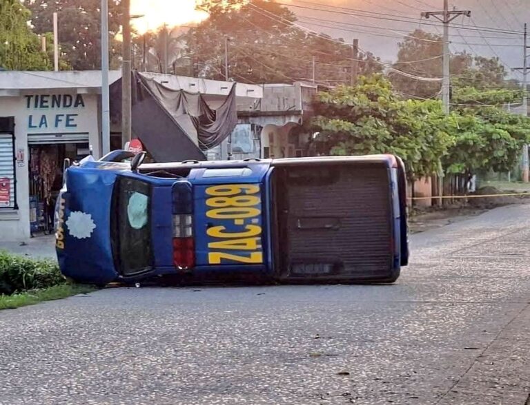 Caos Vial en el Corazón de Petén: Patrulla de Zacapa Provoca Colisión Múltiple que Deja Cinco Heridos en Barrio El Porvenir