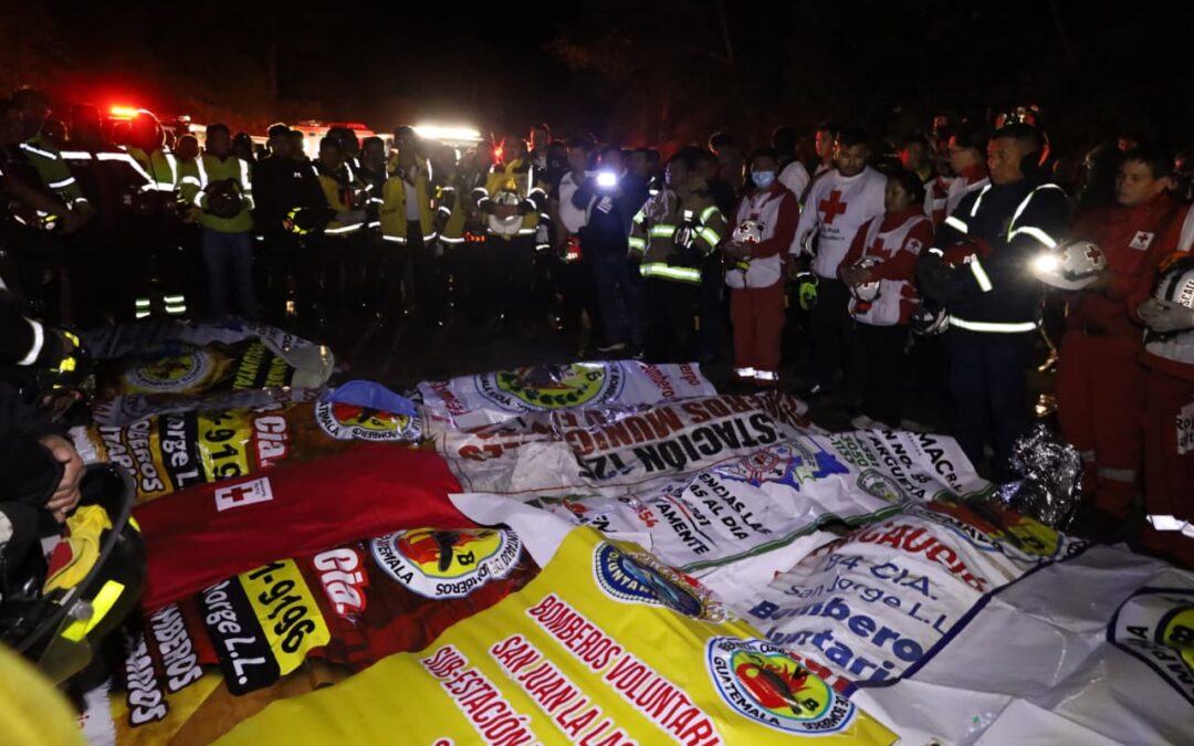 Tragedia en las Alturas: Bus se Precipita al Abismo en Ruta Interamericana Cobrando 15 Vidas y Dejando Heridos Graves