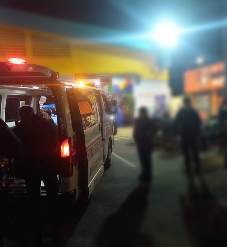 Disparo Accidental en Supermercado: Guardia Privado Hiere a Cliente en San José Pinula por Fallo en Arma de Fuego