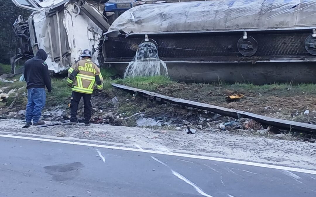 Vuelco de Cisterna Provoca Derrame de Combustible en Ruta Interamericana