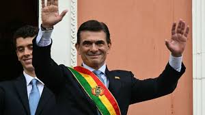 Asesinan a colaborador cercano del presidente Rodrigo Paz en Bolivia