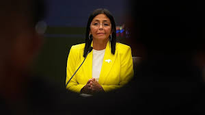 El director de la CIA se reunió este jueves en Caracas con Delcy Rodríguez