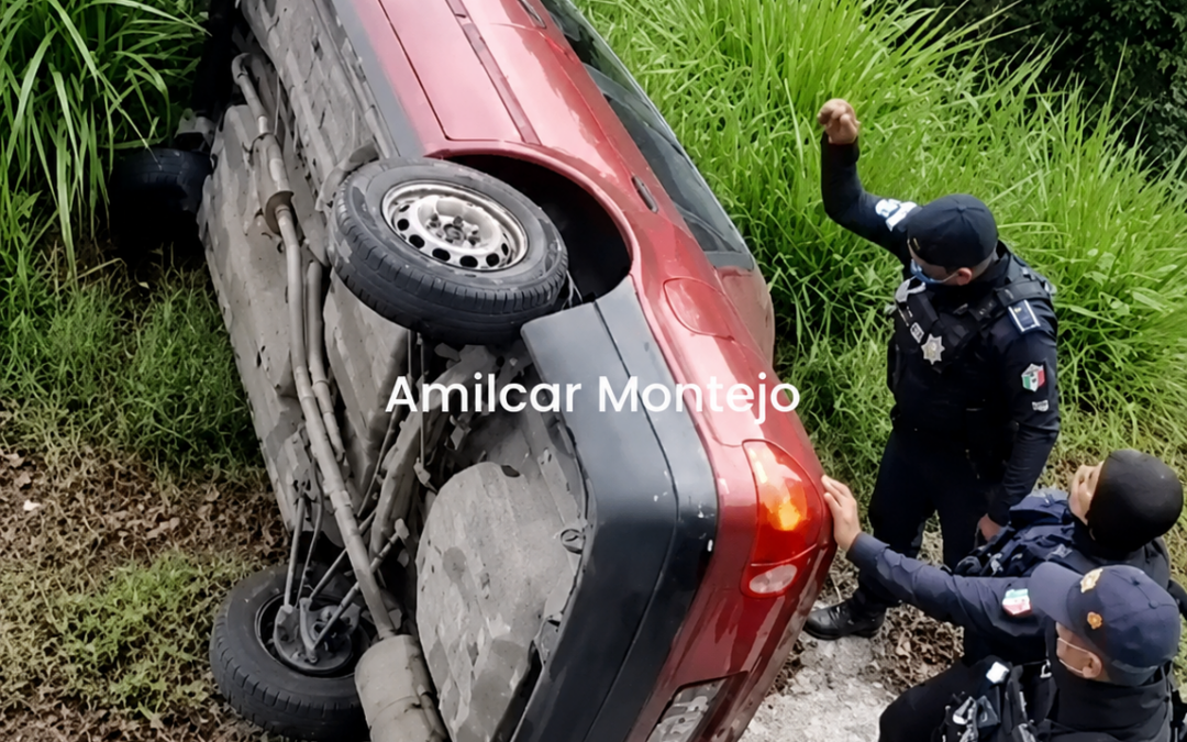 Vehículo Cae a Hondonada en Vista Hermosa: Rescatan a Personas Atrapadas y Genera Congestión en Zona 10