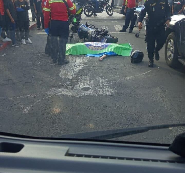 Motorista de unos 25 años muere baleado en ataque armado en Avenida Bolívar y 37 calle, zona 8
